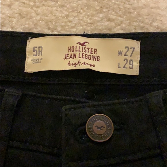 Black high rise hollister Jean leggings - Picture 2 of 2